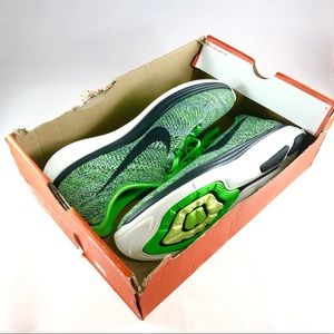 Nike Flyknit Lunar 3